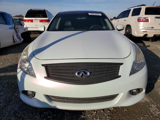 JN1CV6AP6FM500892 - 2015 INFINITI Q40 WHITE photo 5