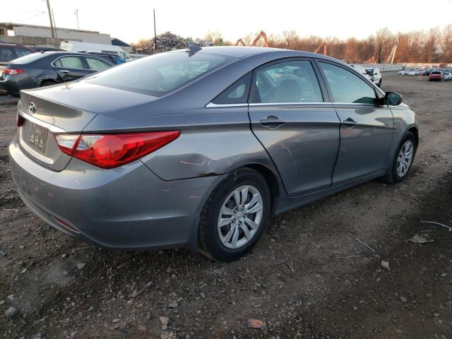 5NPEB4AC4CH361982 - 2012 HYUNDAI SONATA GLS GRAY photo 3