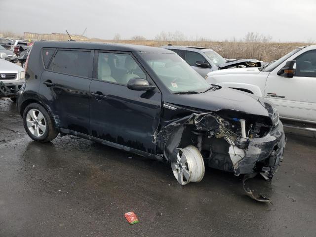 KNDJN2A21J7596892 - 2018 KIA SOUL BLACK photo 4