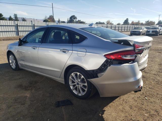 3FA6P0LU5KR106456 - 2019 FORD FUSION SE SILVER photo 2