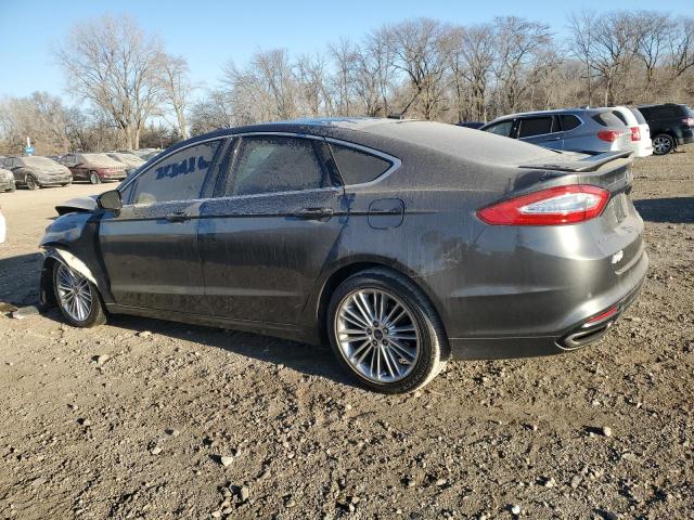 3FA6P0T94FR192523 - 2015 FORD FUSION SE GRAY photo 2