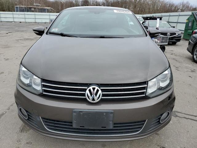 WVWFW7AH6CV016099 - 2012 VOLKSWAGEN EOS LUX 棕色 照片 5