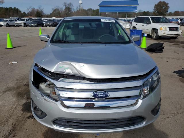 3FAHP0HA6CR102909 - 2012 FORD FUSION SE SILVER photo 5