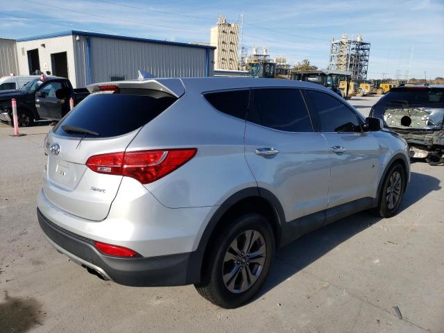 5XYZT3LB1GG361870 - 2016 HYUNDAI SANTA FE S SILVER photo 3