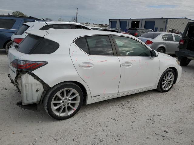 JTHKD5BHXC2070464 - 2012 LEXUS CT 200 WHITE photo 3