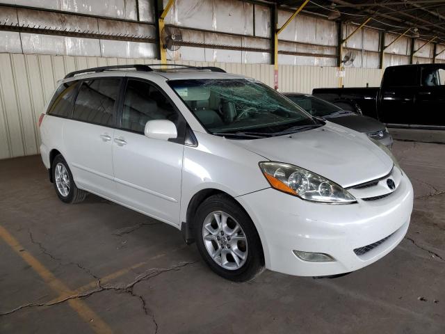 5TDZA22C06S500852 - 2006 TOYOTA SIENNA XLE WHITE photo 4