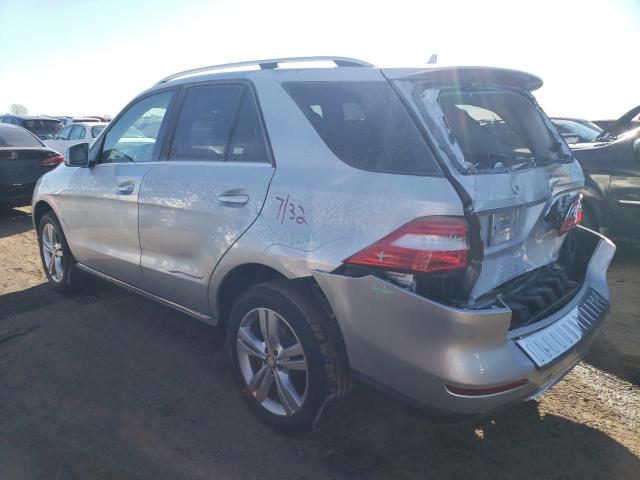 4JGDA5HB8DA152427 - 2013 MERCEDES-BENZ ML 350 4MATIC SILVER photo 2