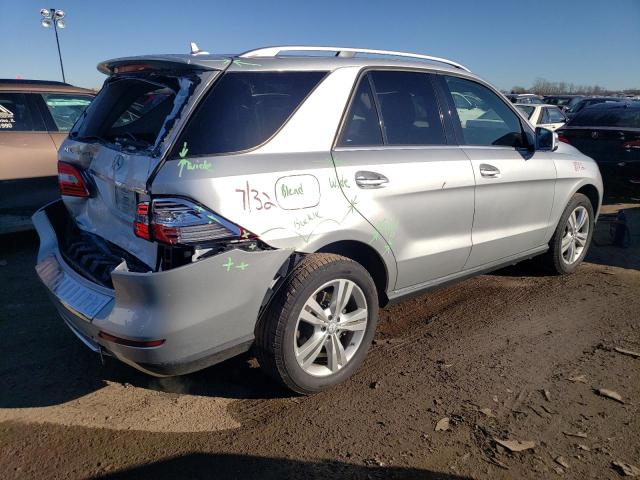 4JGDA5HB8DA152427 - 2013 MERCEDES-BENZ ML 350 4MATIC SILVER photo 3