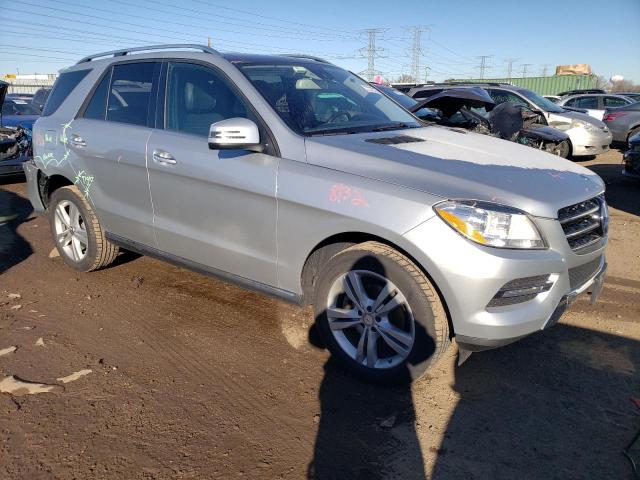 4JGDA5HB8DA152427 - 2013 MERCEDES-BENZ ML 350 4MATIC SILVER photo 4