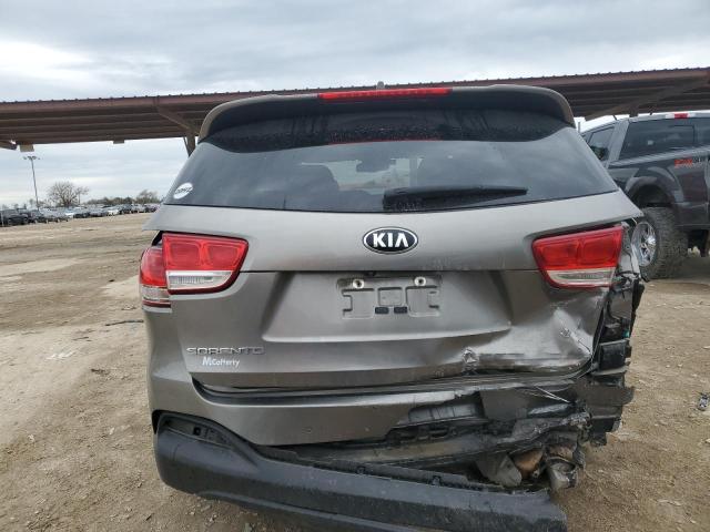 5XYPGDA54JG375817 - 2018 KIA SORENTO LX GRAY photo 6