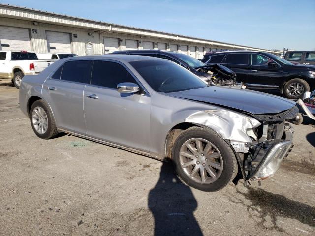 2C3CCAET4DH650386 - 2013 CHRYSLER 300C SILVER photo 4