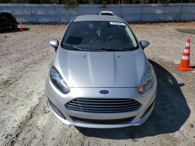 3FADP4BJ5EM185926 - 2014 FORD FIESTA SE SILVER photo 5