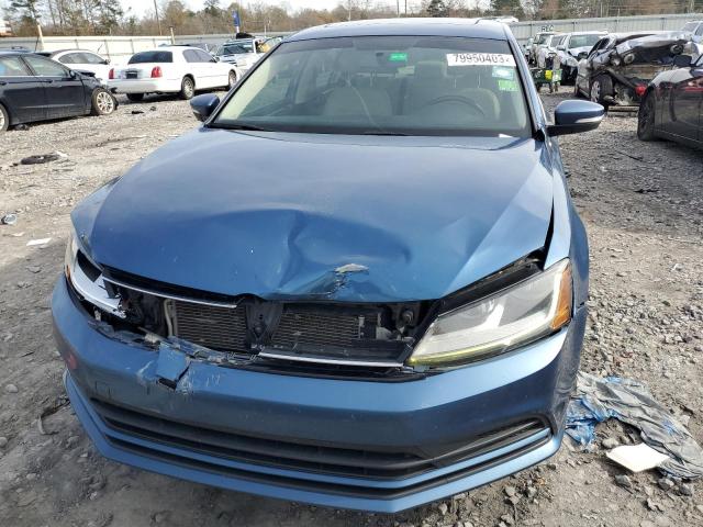 3VWDB7AJ2HM338887 - 2017 VOLKSWAGEN JETTA SE BLUE photo 5