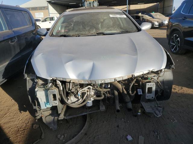 5NPEC4AB1CH366884 - 2012 HYUNDAI SONATA SE SILVER photo 5