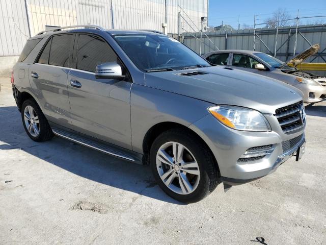 4JGDA5HB2EA376794 - 2014 MERCEDES-BENZ ML 350 4MATIC GRAY photo 4