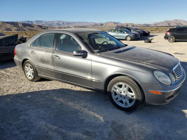 WDBUF56J06A802692 - 2006 MERCEDES-BENZ E-CLASS 350 GRAY photo 4