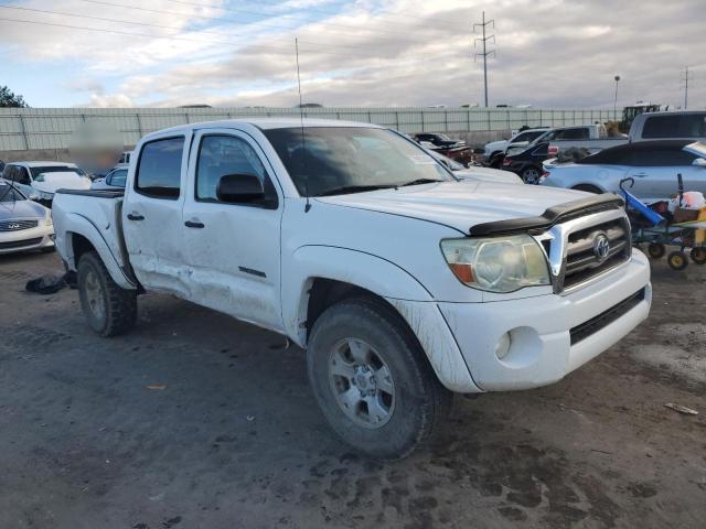 5TELU42N09Z601875 - 2009 TOYOTA TACOMA DOUBLE CAB WHITE photo 4