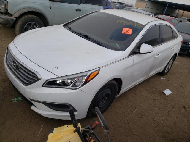 5NPE24AF7GH288896 - 2016 HYUNDAI SONATA SE WHITE photo 1