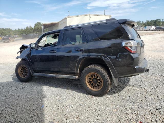 JTEEU5JRXM5241332 - 2021 TOYOTA 4RUNNER SR5 BLACK photo 2