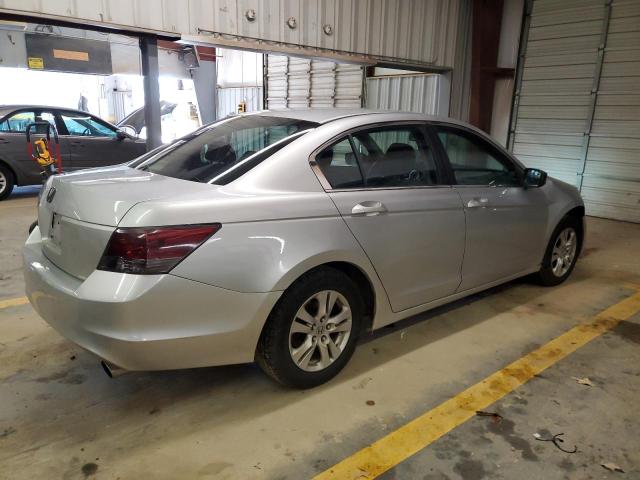 1HGCP2F4XAA136227 - 2010 HONDA ACCORD LXP SILVER photo 3