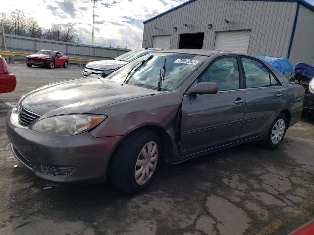 4T1BE32K25U623299 - 2005 TOYOTA CAMRY LE GRAY photo 1