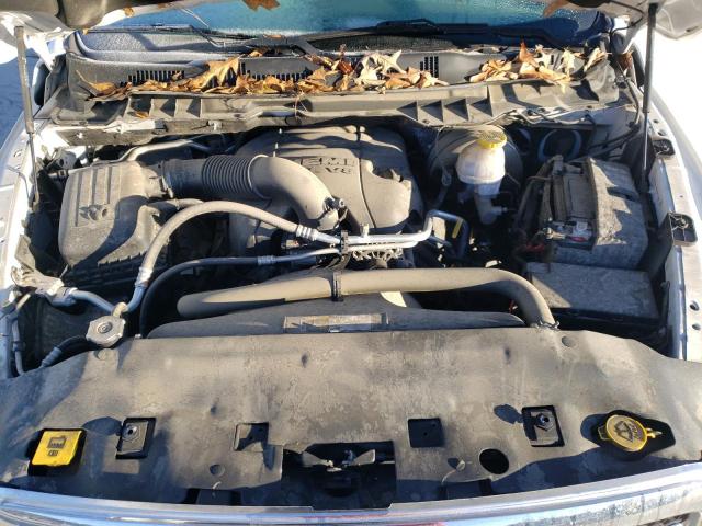 1C6RR7TT8KS606155 - 2019 RAM 1500 CLASS SLT 白色 照片 11