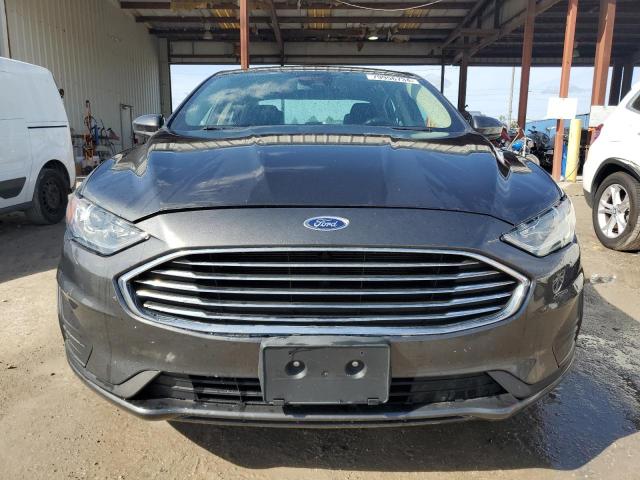 3FA6P0HD9KR130509 - 2019 FORD FUSION SE CHARCOAL photo 5