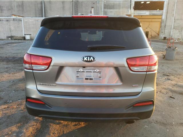 5XYPG4A30HG212106 - 2017 KIA SORENTO LX GRAY photo 6