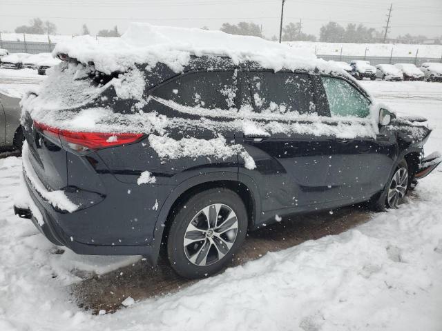 5TDHZRBH5MS556890 - 2021 TOYOTA HIGHLANDER XLE BLACK photo 3