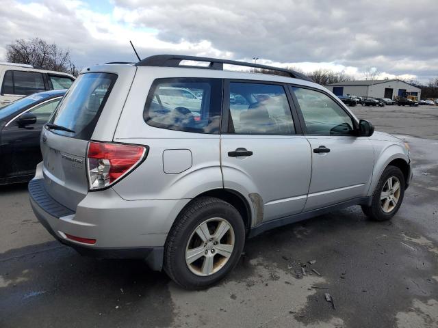 JF2SH6BC4AH806469 - 2010 SUBARU FORESTER XS SILVER photo 3