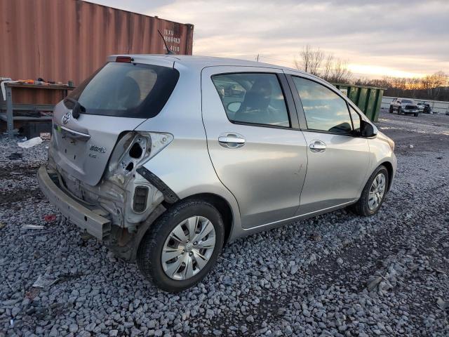 JTDKTUD34CD521487 - 2012 TOYOTA YARIS GRAY photo 3