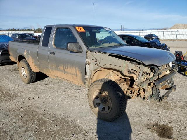 1N6MD26YX2C386374 - 2002 NISSAN FRONTIER KING CAB SC SILVER photo 4