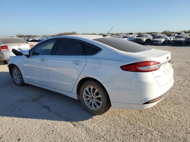 3FA6P0G73JR109780 - 2018 FORD FUSION S WHITE photo 2