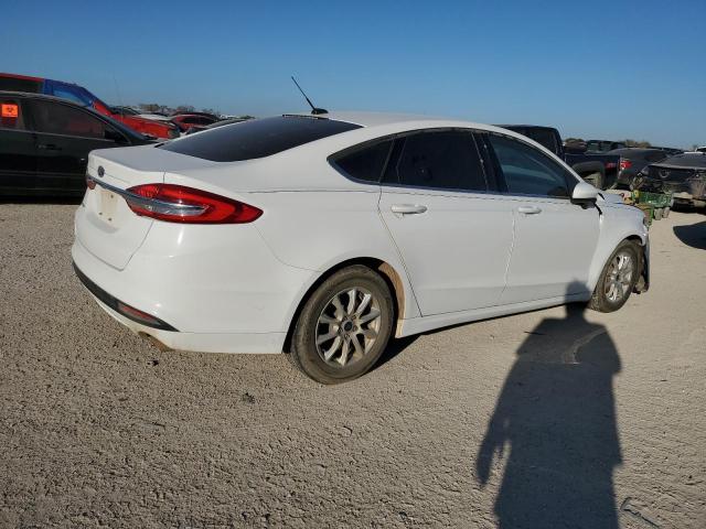 3FA6P0G73JR109780 - 2018 FORD FUSION S WHITE photo 3