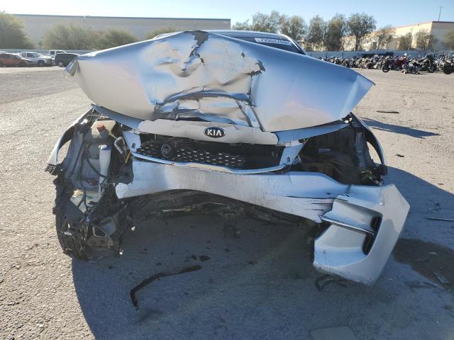 5XXGU4L34GG117623 - 2016 KIA OPTIMA EX SILVER photo 5