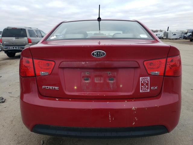 KNAFU4A20D5730423 - 2013 KIA FORTE EX RED photo 6