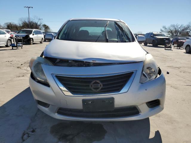 3N1CN7AP8EL869011 - 2014 NISSAN VERSA S SILVER photo 5