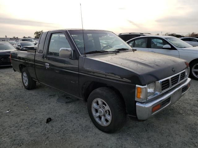 1N6SD16S1VC394008 - 1997 NISSAN TRUCK KING CAB SE BLACK photo 4