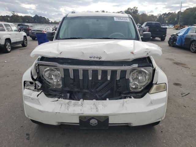 1J8GN58K18W147870 - 2008 JEEP LIBERTY LIMITED WHITE photo 5