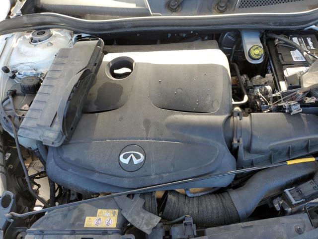 SJKCH5CP4HA015762 - 2017 INFINITI QX30 BASE WHITE photo 12