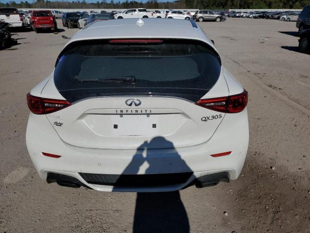 SJKCH5CP4HA015762 - 2017 INFINITI QX30 BASE WHITE photo 6