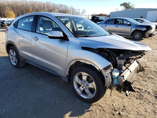 3CZRU5H3XGM718602 - 2016 HONDA HR-V LX SILVER photo 4