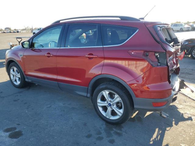 1FMCU0G90FUA25919 - 2015 FORD ESCAPE SE RED photo 2