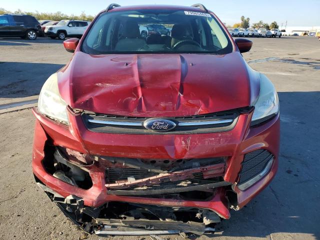 1FMCU0G90FUA25919 - 2015 FORD ESCAPE SE RED photo 5