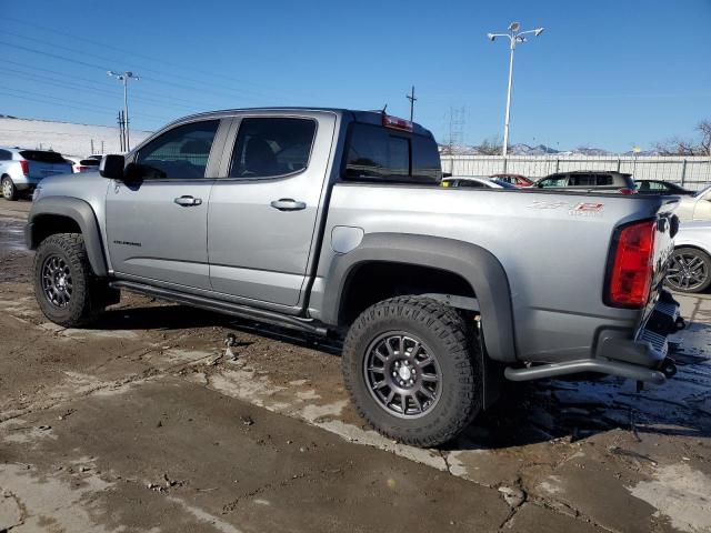1GCGTEEN3M1258679 - 2021 CHEVROLET COLORADO ZR2 GRAY photo 2