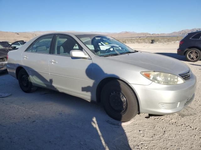 4T1BE32K46U696109 - 2006 TOYOTA CAMRY LE SILVER photo 4