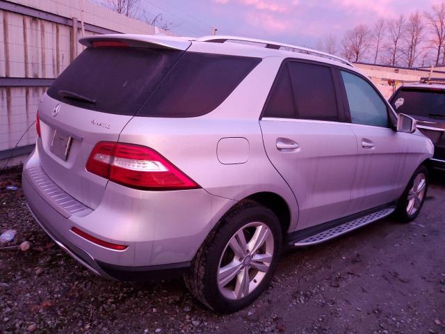 4JGDA5HB6EA274236 - 2014 MERCEDES-BENZ ML 350 4MATIC SILVER photo 3