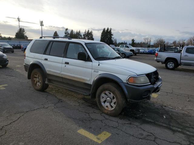 JA4MT31H61P007116 - 2001 MITSUBISHI MONTERO SPORT XLS WHITE photo 4