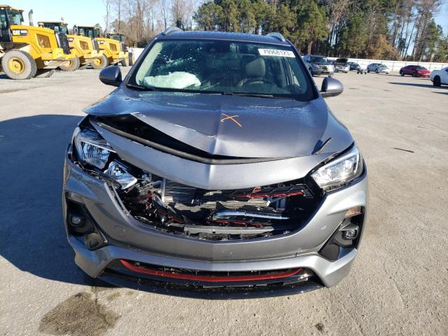 KL4MMDSL1NB080998 - 2022 BUICK ENCORE GX SELECT GRAY photo 5