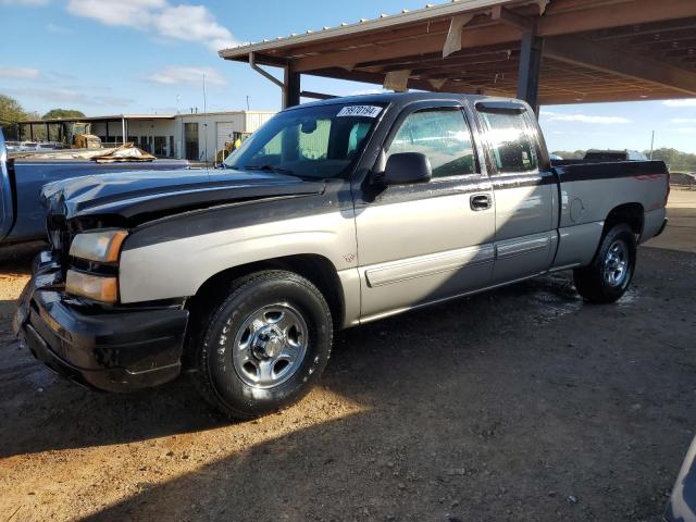 2004 CHEVROLET SILVERADO C1500, 